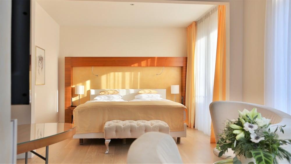 Aqua Aurelia Suitenhotel An Den Thermen Baden-Baden Exterior photo